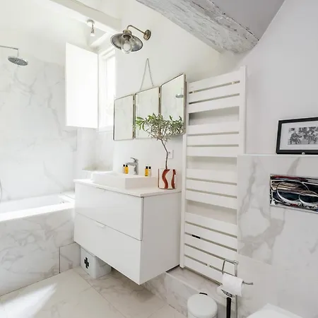 Daire Veeve - Modern-chic Mezzanine Paris